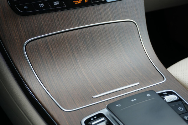 Mercedes-Benz GLC 300e 4MATIC Business Solution Luxury