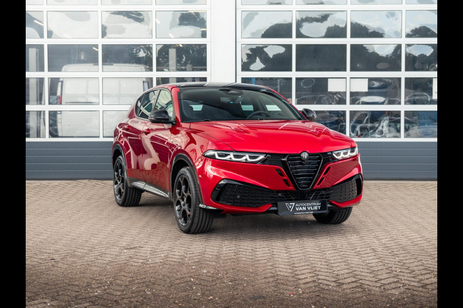 Alfa Romeo Tonale 1.3 Ibrida Plug-In Q4 270pk AWD Ti | Tech Pack | 19" | Bicolore
