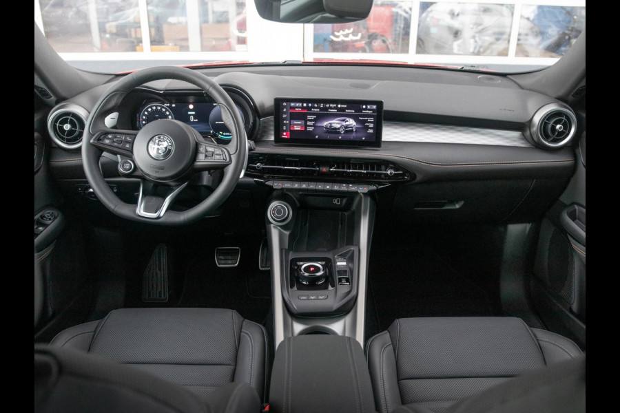 Alfa Romeo Tonale 1.3 Ibrida Plug-In Q4 270pk AWD Ti | Tech Pack | 19" | Bicolore