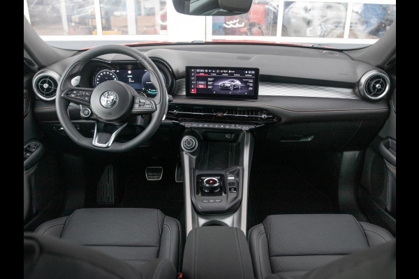 Alfa Romeo Tonale 1.3 Ibrida Plug-In Q4 270pk AWD Ti | Tech Pack | 19" | Bicolore