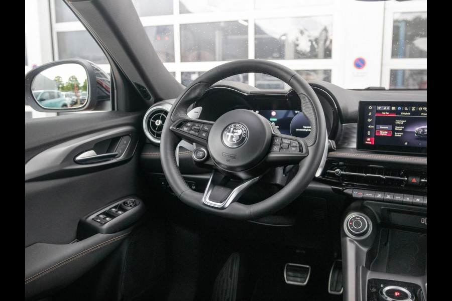 Alfa Romeo Tonale 1.3 Ibrida Plug-In Q4 270pk AWD Ti | Tech Pack | 19" | Bicolore