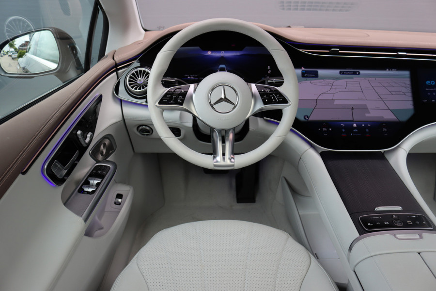 Mercedes-Benz EQE 300 Business Line 90 kWh | 49.000,- ex BTW | Hyperscreen | Luchtvering | Distronic | Panoramadak | Burmester | Camera | | Leder | Verwarmd Stuurwiel | Warmtepomp | Rijassistentiepakket |