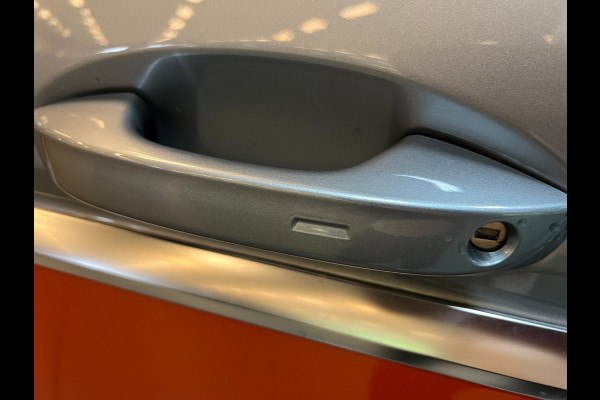 Volkswagen Multivan 1.4 eHybrid LANG 7P Energetic /NAVI/PANO/IQ-LICHT/H-KARDON/CAM/DAB/CARPLAY/V-COCKPIT///