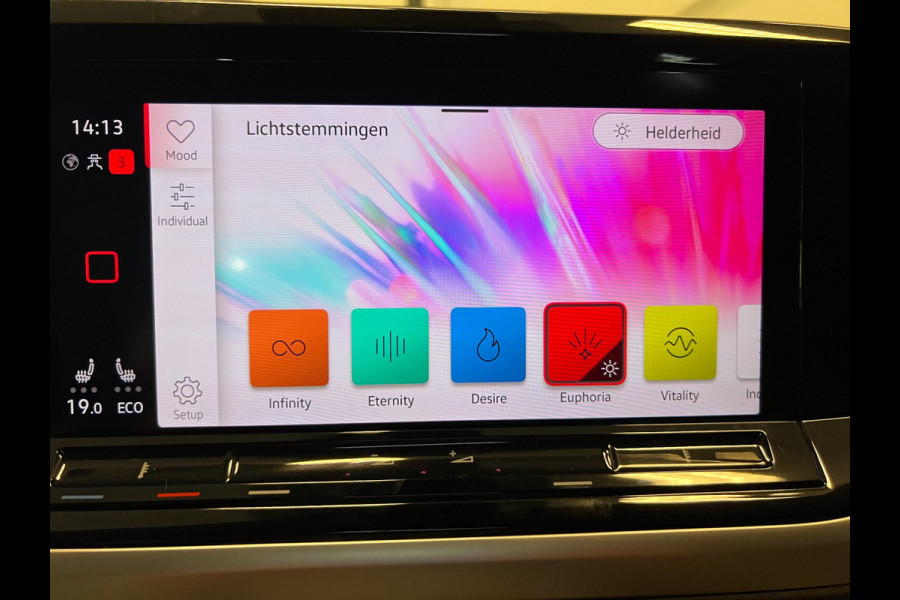 Volkswagen Multivan 1.4 eHybrid LANG 7P Energetic /NAVI/PANO/IQ-LICHT/H-KARDON/CAM/DAB/CARPLAY/V-COCKPIT///