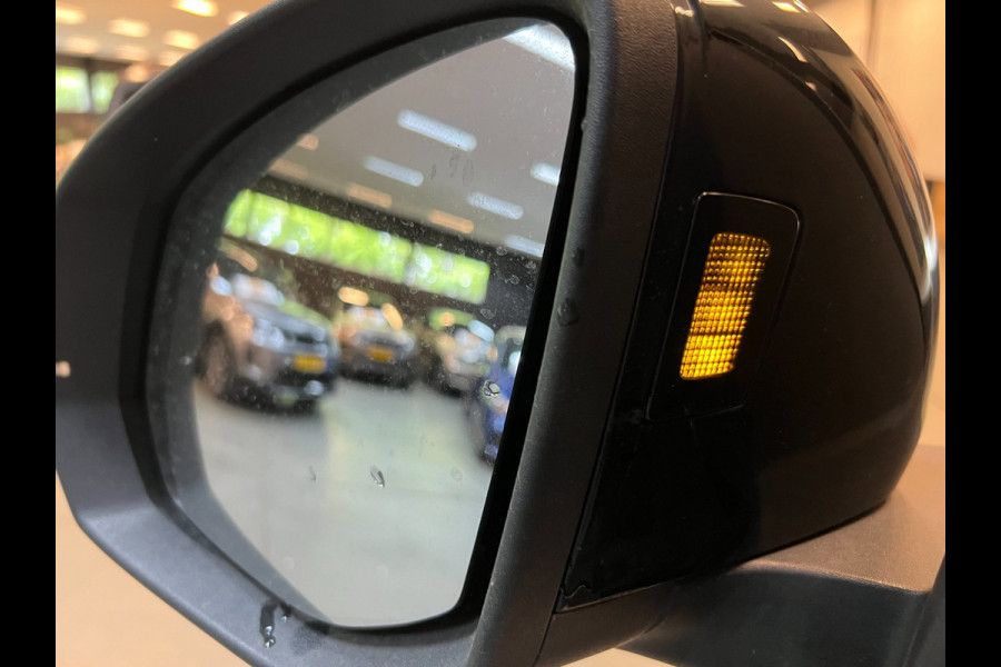 Volkswagen Multivan 1.4 eHybrid LANG 7P Energetic /NAVI/PANO/IQ-LICHT/H-KARDON/CAM/DAB/CARPLAY/V-COCKPIT///