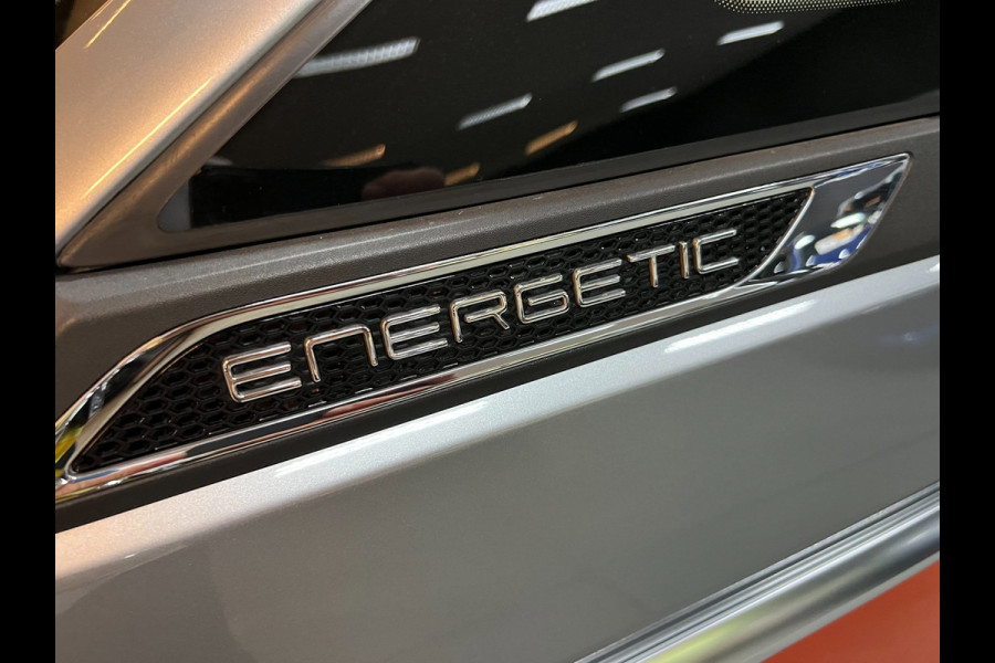 Volkswagen Multivan 1.4 eHybrid LANG 7P Energetic /NAVI/PANO/IQ-LICHT/H-KARDON/CAM/DAB/CARPLAY/V-COCKPIT///
