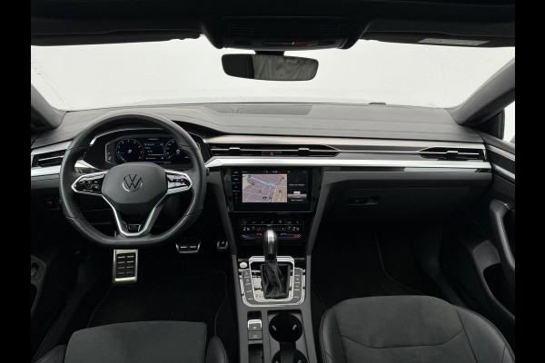 Volkswagen Arteon Shooting Brake 2.0 TSI R-Line Business PANODAK | TREKHAAK | STUUR+STOELVERWARMING