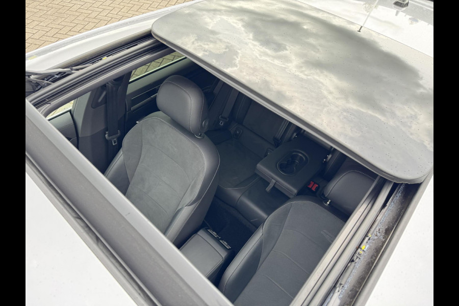 Volkswagen Arteon Shooting Brake 2.0 TSI R-Line Business PANODAK | TREKHAAK | STUUR+STOELVERWARMING