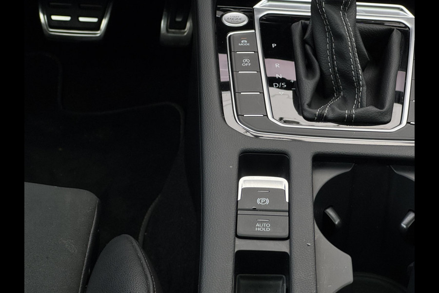 Volkswagen Arteon Shooting Brake 2.0 TSI R-Line Business PANODAK | TREKHAAK | STUUR+STOELVERWARMING