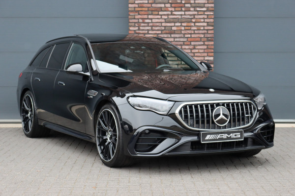 Mercedes-Benz E-Klasse Estate AMG 53 4MATIC+ | 585pk | Hyperscreen | Achterasbesturing | Distronic+ | Stoelventilatie | Trekhaak | Panoramadak | Digital Light | Burmester | HUD | Verwarmd Stuurwiel |