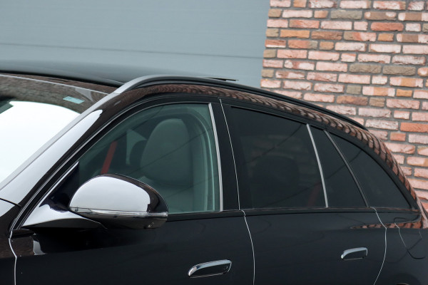 Mercedes-Benz E-Klasse Estate AMG 53 4MATIC+ | 585pk | Hyperscreen | Achterasbesturing | Distronic+ | Stoelventilatie | Trekhaak | Panoramadak | Digital Light | Burmester | HUD | Verwarmd Stuurwiel |