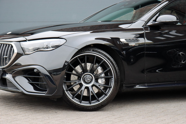Mercedes-Benz E-Klasse Estate AMG 53 4MATIC+ | 585pk | Hyperscreen | Achterasbesturing | Distronic+ | Stoelventilatie | Trekhaak | Panoramadak | Digital Light | Burmester | HUD | Verwarmd Stuurwiel |