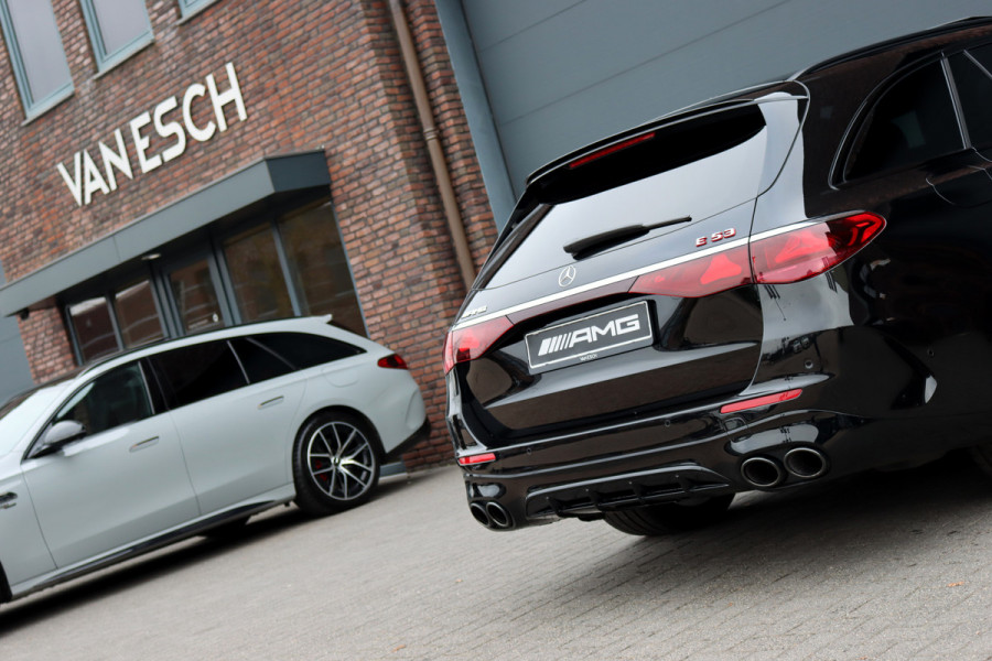 Mercedes-Benz E-Klasse Estate AMG 53 4MATIC+ | 585pk | Hyperscreen | Achterasbesturing | Distronic+ | Stoelventilatie | Trekhaak | Panoramadak | Digital Light | Burmester | HUD | Verwarmd Stuurwiel |