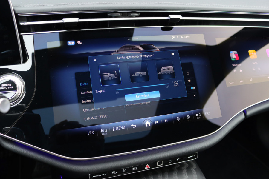 Mercedes-Benz E-Klasse Estate AMG 53 4MATIC+ | 585pk | Hyperscreen | Achterasbesturing | Distronic+ | Stoelventilatie | Trekhaak | Panoramadak | Digital Light | Burmester | HUD | Verwarmd Stuurwiel |