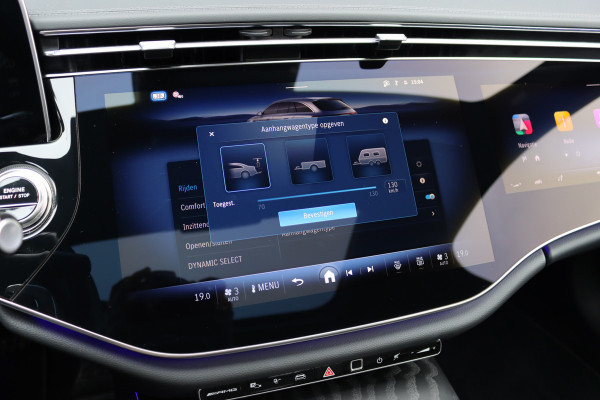 Mercedes-Benz E-Klasse Estate AMG 53 4MATIC+ | 585pk | Hyperscreen | Achterasbesturing | Distronic+ | Stoelventilatie | Trekhaak | Panoramadak | Digital Light | Burmester | HUD | Verwarmd Stuurwiel |