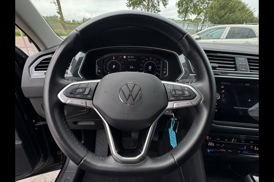 Volkswagen Tiguan 1.5 TSI Life CAMERA / TREKHAAK / STOELVERWARMING / STUURVERWARMING / CARPLAY / LED / VIRT. COCKPIT / ELEKTR KLEP
