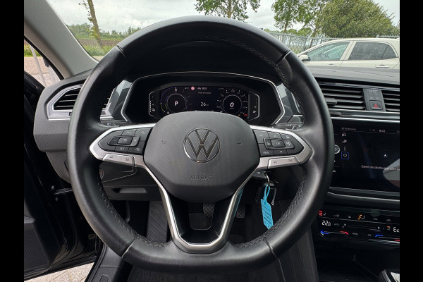 Volkswagen Tiguan 1.5 TSI Life CAMERA / TREKHAAK / STOELVERWARMING / STUURVERWARMING / CARPLAY / LED / VIRT. COCKPIT / ELEKTR KLEP