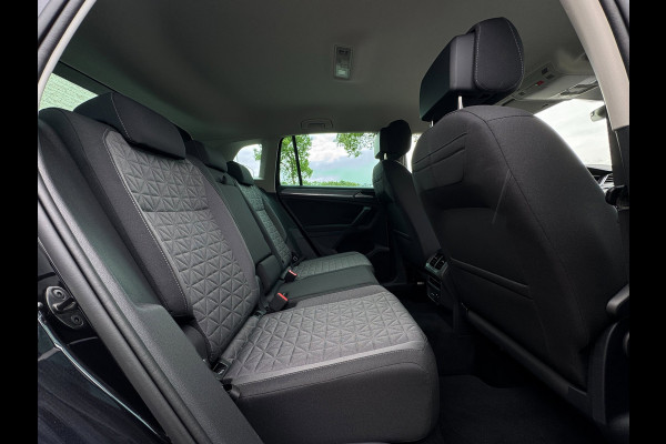 Volkswagen Tiguan 1.5 TSI Life CAMERA / TREKHAAK / STOELVERWARMING / STUURVERWARMING / CARPLAY / LED / VIRT. COCKPIT / ELEKTR KLEP
