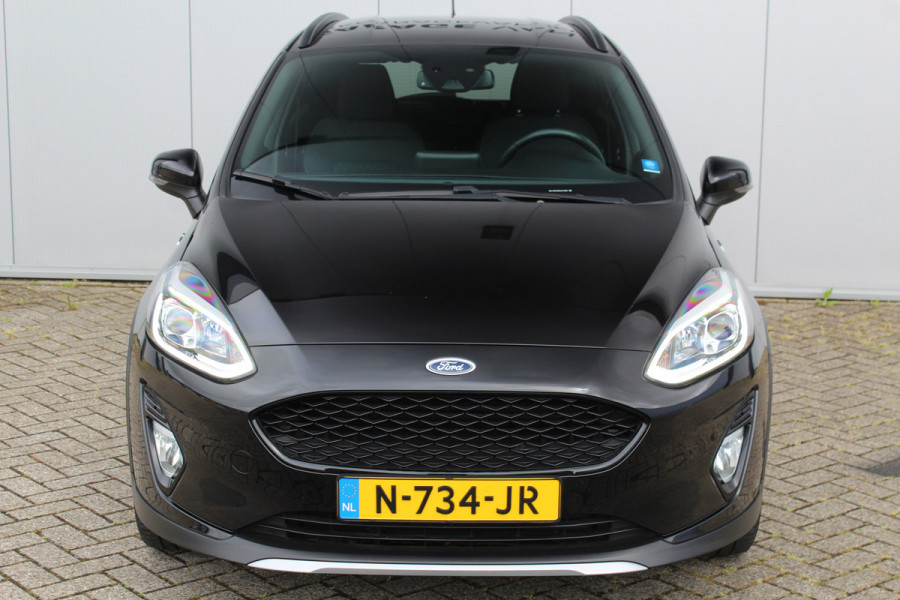 Ford Fiesta 1.0-95pk EcoBoost Active X. Zeer nette Ford Fiesta Active, slechts 41.000km. Autm. airco, All season banden, LM wielen, Stoel-, stuur- en voorraamverw., LED verl., Telefoonvoorb., Navigatie, Cruise control etc.