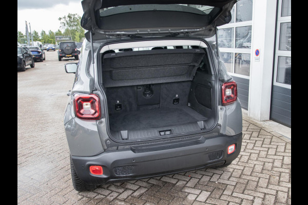 Jeep Renegade 4xe 240 Plug-in Hybrid Electric New Upland | Clima | Apple Carplay | Dakrails | Priv. Glass | LED | Navi | 17" | PDC | Sting Grey