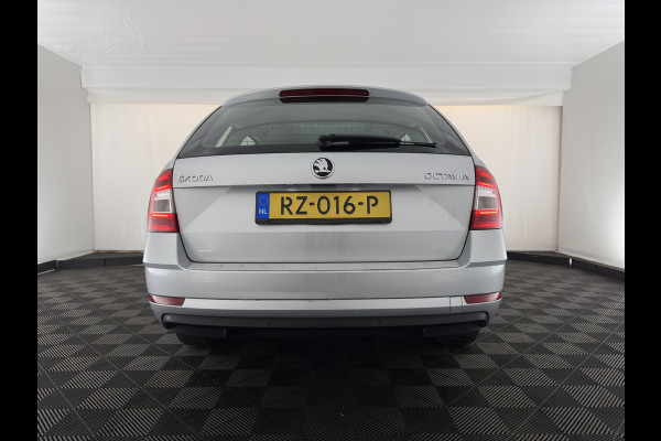 Škoda Octavia Combi 1.6 TDI Greentech Ambition Business (INCL.BTW) *NAVI-FULLMAP | COMFORT-SEATS | ECC | PDC | CRUISE | 16''ALU*