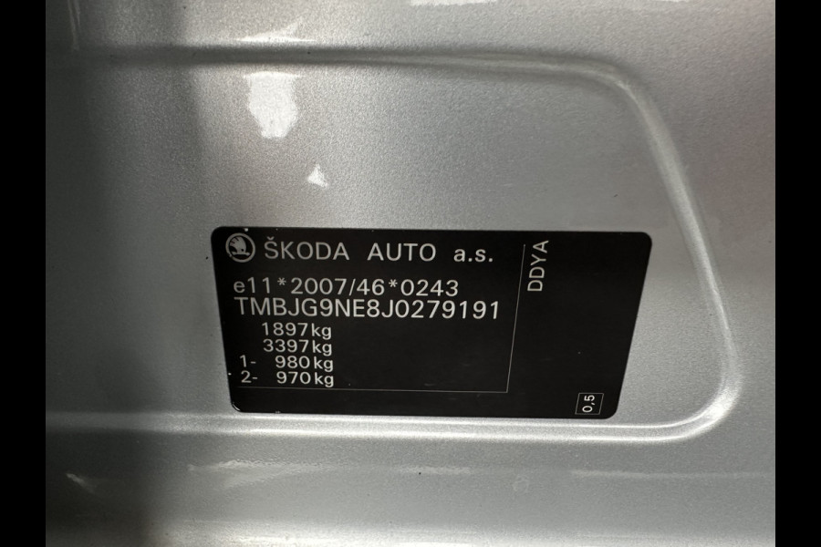 Škoda Octavia Combi 1.6 TDI Greentech Ambition Business (INCL.BTW) *NAVI-FULLMAP | COMFORT-SEATS | ECC | PDC | CRUISE | 16''ALU*