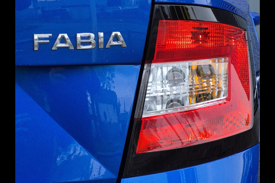 Škoda Fabia Combi BWJ 2018 | 1.0TSI 96PK Clever | TREKHAAK | CLIMA | NAVI | CARPLAY | PDC | CRUISE | LICHTMETAAL |