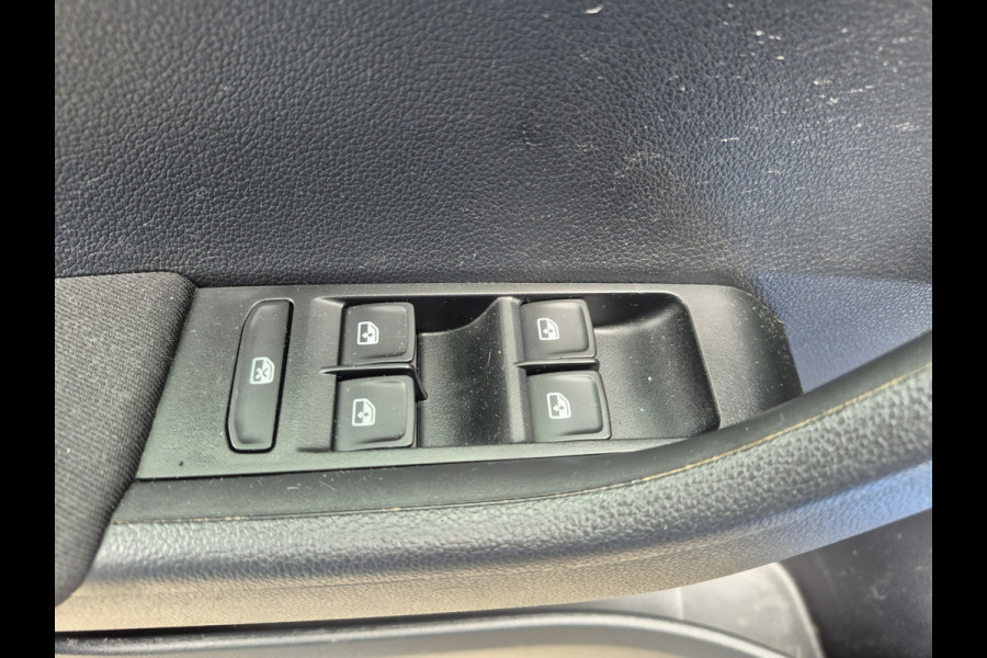 Škoda Fabia Combi BWJ 2018 | 1.0TSI 96PK Clever | TREKHAAK | CLIMA | NAVI | CARPLAY | PDC | CRUISE | LICHTMETAAL |