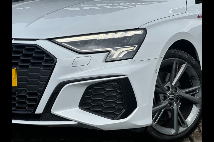 Audi A3 Limousine 35 TFSI S edition Pano | Stoelverw.| Navi