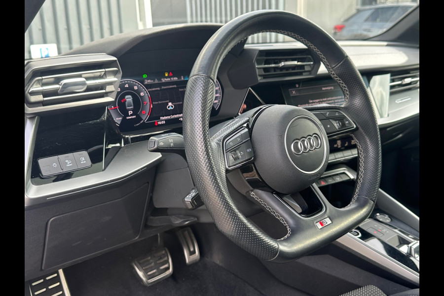 Audi A3 Limousine 35 TFSI S edition Pano | Stoelverw.| Navi