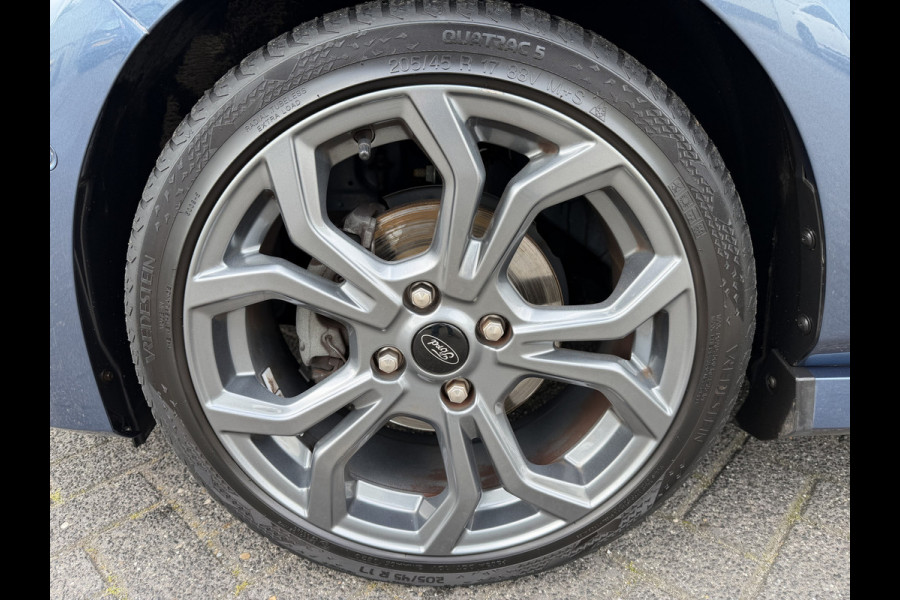 Ford Fiesta 1.0 EcoBoost ST-Line (Trekhaak - Camera - Stoel-/-stuurverwarming - Automatische Airco - Adaptieve Cruise Controle - 17"incl 4S