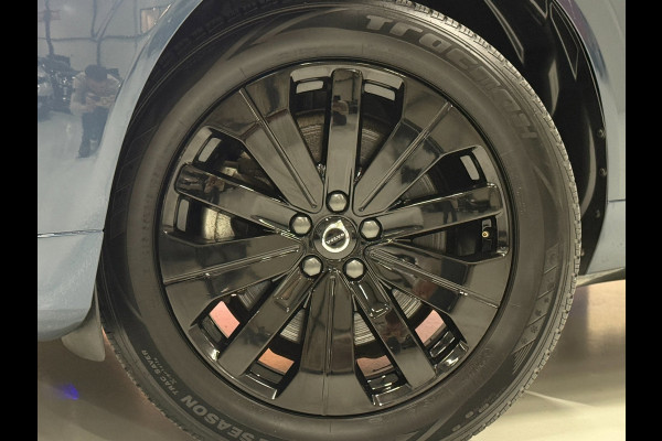 Volvo XC60 T6 PHEV AWD 350pk. Plus Dark SOH 100%| Pano | Trekhaak | Memory | 360° | ACC