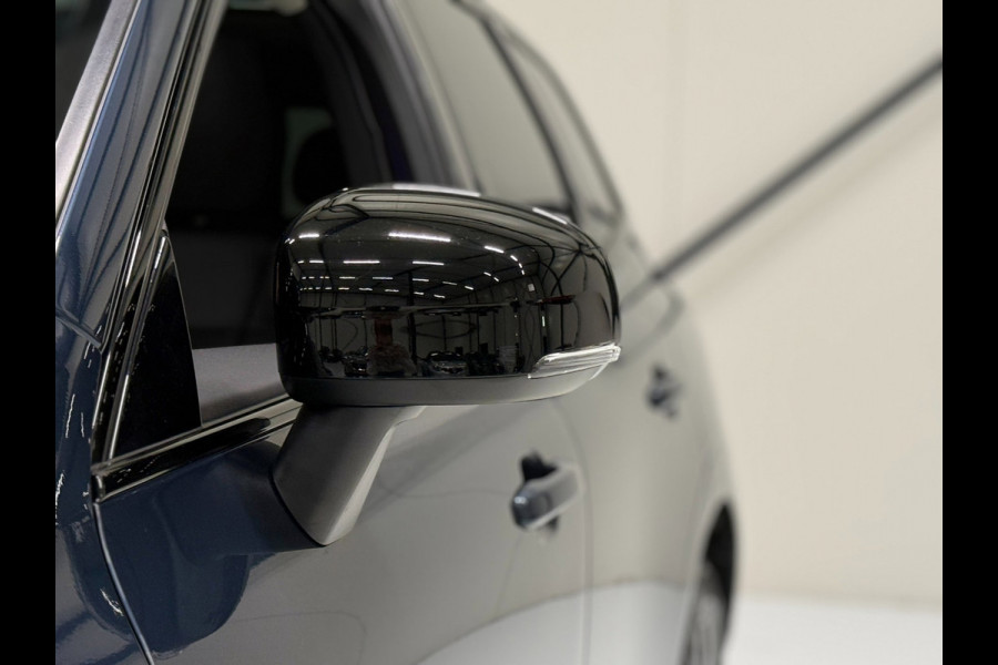 Volvo XC60 T6 PHEV AWD 350pk. Plus Dark SOH 100%| Pano | Trekhaak | Memory | 360° | ACC