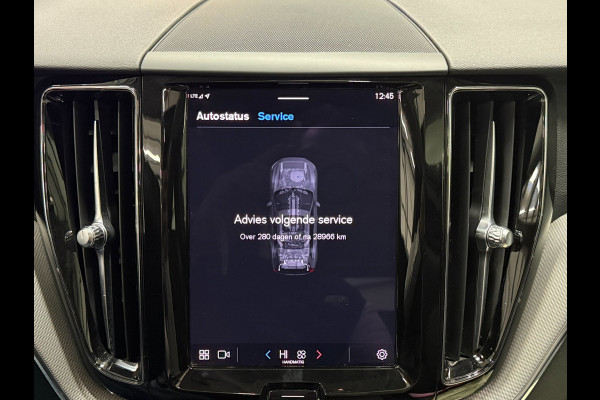 Volvo XC60 T6 PHEV AWD 350pk. Plus Dark SOH 100%| Pano | Trekhaak | Memory | 360° | ACC