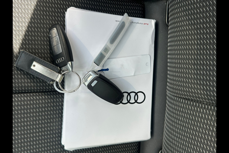 Audi A3 Limousine 35 TFSI S edition Pano | Stoelverw.| Navi