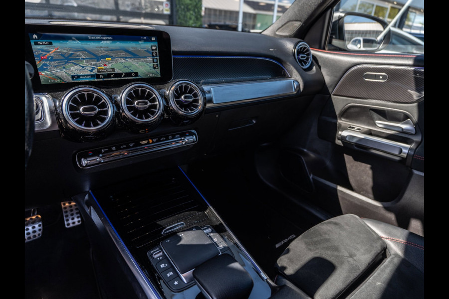 Mercedes-Benz Glb 180 d Premium | AMG-Line | Camera | Carplay