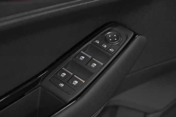 Renault Austral Mild Hybrid 160 X-Tronic | Trekhaak | Camera | Apple Carplay | Parkeersensoren