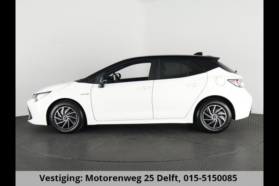 Toyota Corolla 1.8 Hybrid Comfort Bi-Tone . Adaptieve Cruise control . Apple CarPlay & AndroidAUTO . Camera