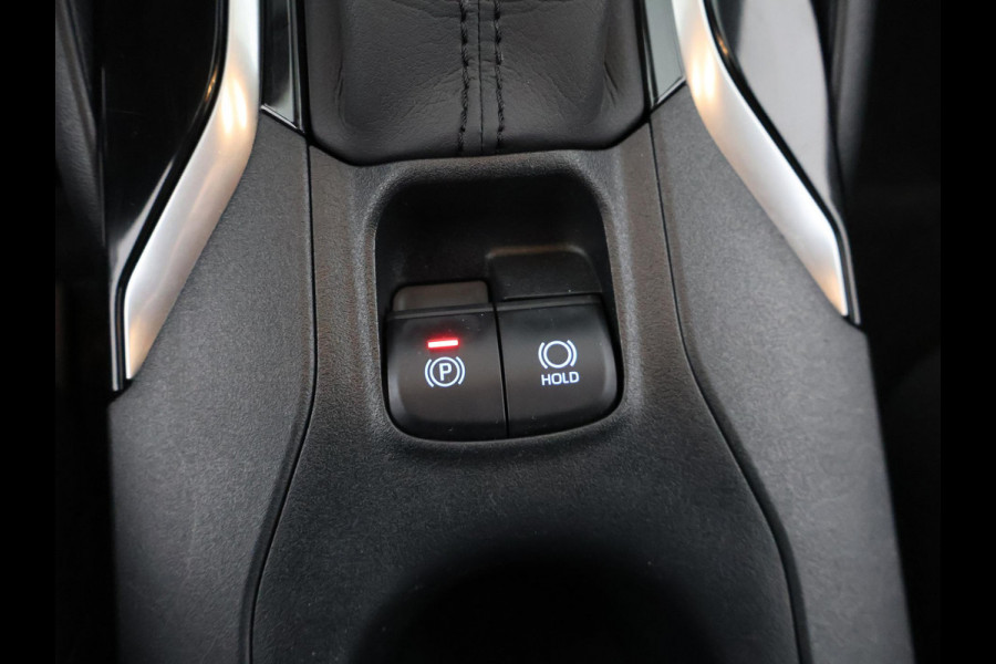 Toyota Corolla 1.8 Hybrid Comfort Bi-Tone . Adaptieve Cruise control . Apple CarPlay & AndroidAUTO . Camera