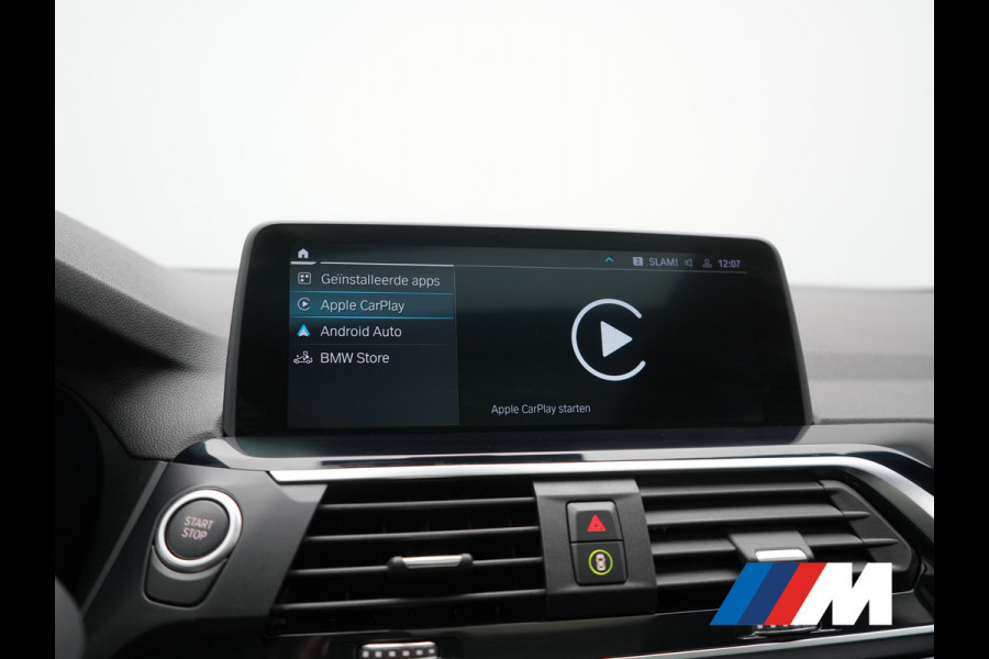 BMW X3 xDrive30e M Sport PHEV 293pk Dealer O.H. | Trekhaak Af Fabriek | Panodak | Head Up | 360 Camera | Adaptief Onderstel | Lederen Sportstoelen Memory & Verwarmd | Sfeerverlichting | Stuur Verwarmd | Keyless | Blis | Apple Carplay | Plug In Hybrid |