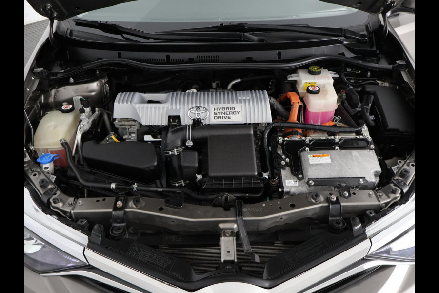 Toyota Auris Touring Sports 1.8 DYNAMIC NAVI DEALERAUTO GARANTIE 5-2028* CAMERA . TREKHAAK. KEYLESS START/STOP . CRUISE CONTROL