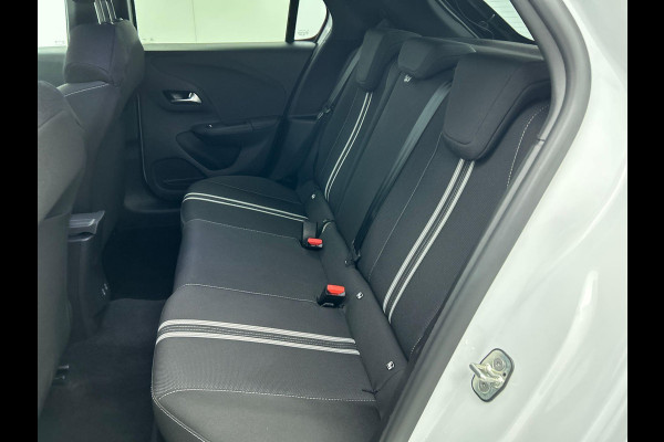 Opel Corsa 1.2 Turbo 136pk Hybrid GS Automaat Navigatie Apple Carplay/ Android Auto Camera Parkeersensoren Cruise Control Stoel- en stuurverwarming Airco Lichtmetalen velgen Getinte ramen