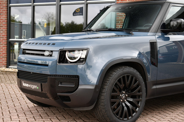 Land Rover Defender Hard Top 110 3.0 D250 22inch Trekh Luchtv 360 Black-pack
