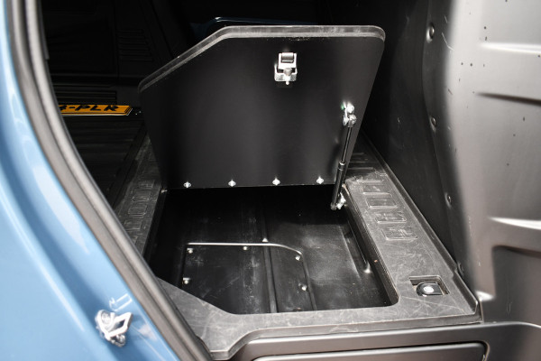 Land Rover Defender Hard Top 110 3.0 D250 22inch Trekh Luchtv 360 Black-pack