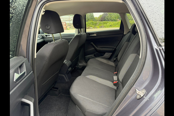 Volkswagen Polo 1.0 TSI Life Business | ACC + CARPLAY + NAVI + STOELVERWARMING |