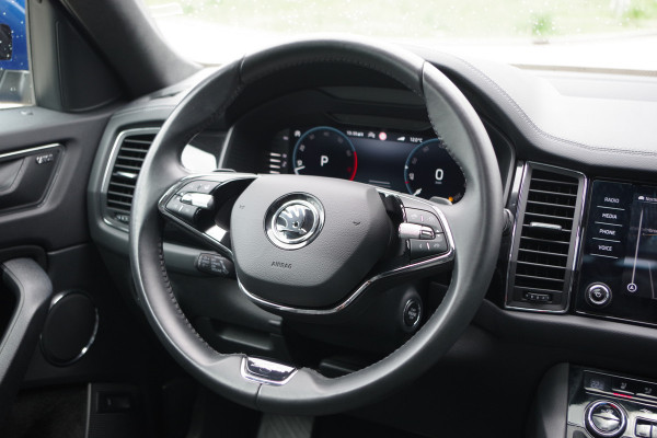 Škoda Kodiaq 1.5 TSI Business Laurin & Klement 7p, Trekhaak, Panoramadak, Canton Sound, 4 x Stoelverwarming
