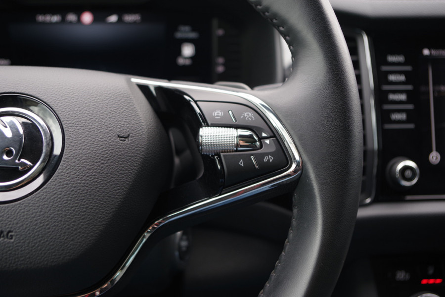 Škoda Kodiaq 1.5 TSI Business Laurin & Klement 7p, Trekhaak, Panoramadak, Canton Sound, 4 x Stoelverwarming