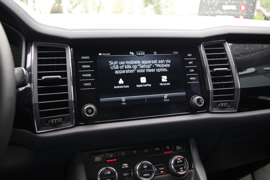 Škoda Kodiaq 1.5 TSI Business Laurin & Klement 7p, Trekhaak, Panoramadak, Canton Sound, 4 x Stoelverwarming