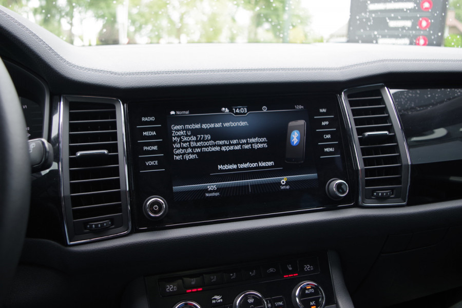 Škoda Kodiaq 1.5 TSI Business Laurin & Klement 7p, Trekhaak, Panoramadak, Canton Sound, 4 x Stoelverwarming