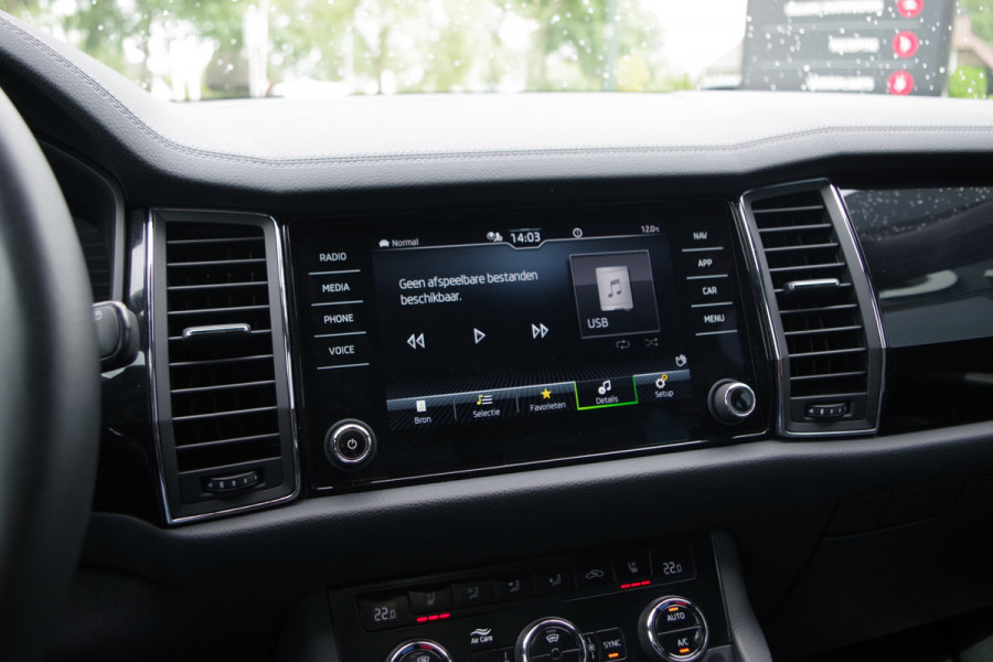 Škoda Kodiaq 1.5 TSI Business Laurin & Klement 7p, Trekhaak, Panoramadak, Canton Sound, 4 x Stoelverwarming